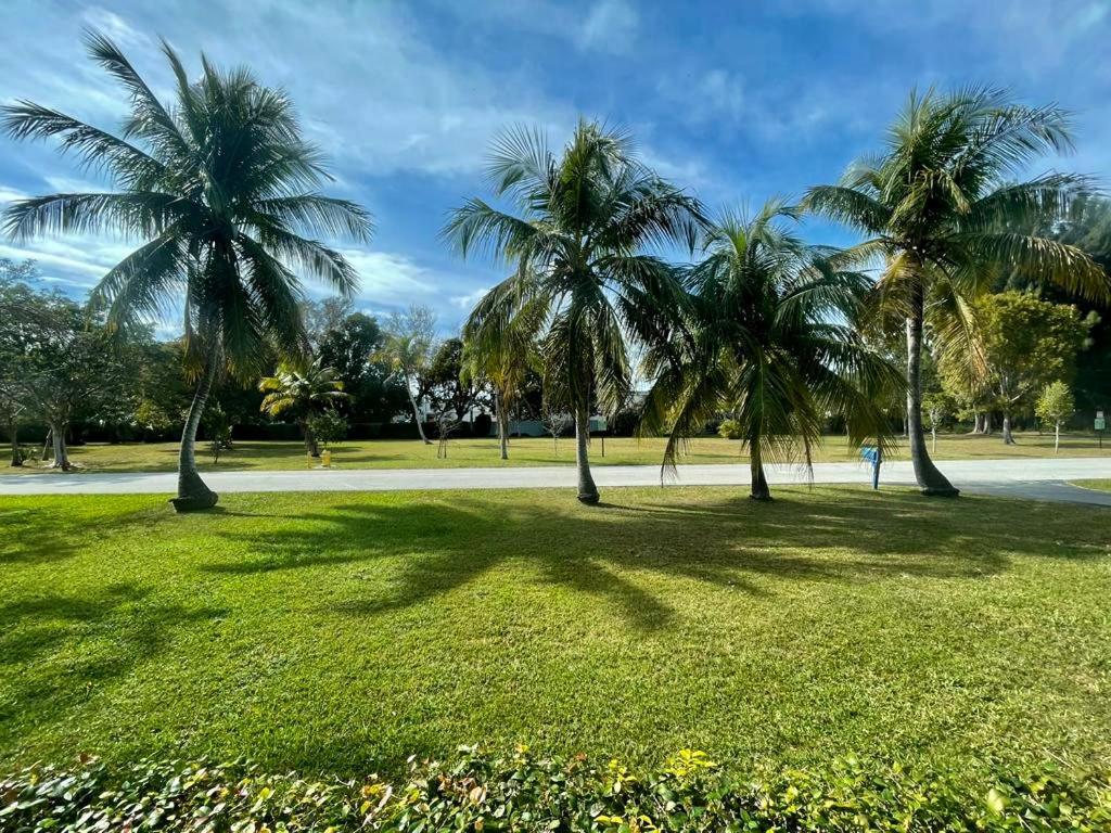 King'S Courtyard View Room Miami Exterior photo